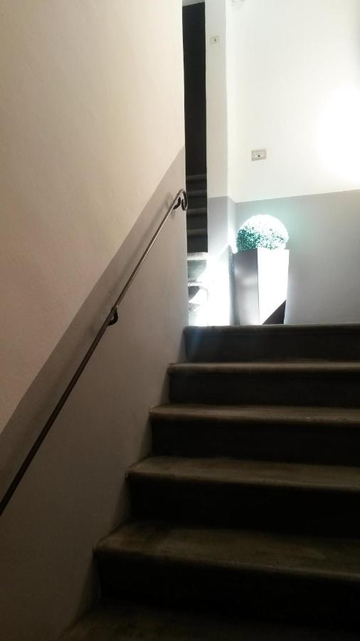 Pisolo in città casa vacanze nel centro storico Bolonha Exterior foto